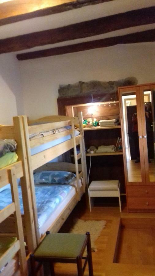 Apartmaji Pri Zivcovih Dutovlje المظهر الخارجي الصورة